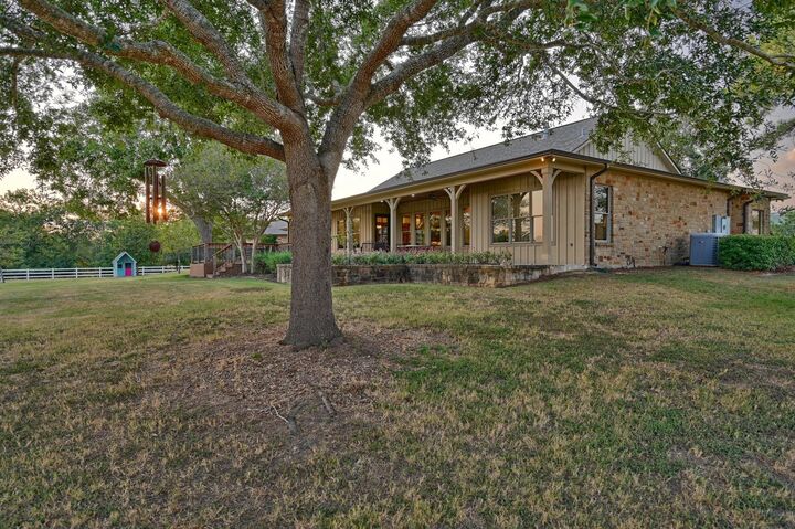 Property Photo:  7940 Minarcik Road  TX 78950 