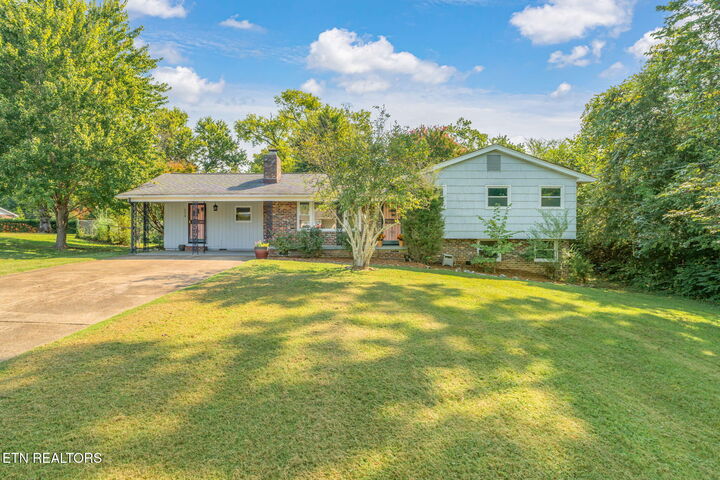 6624 Candy Lane  Knoxville TN 37920 photo
