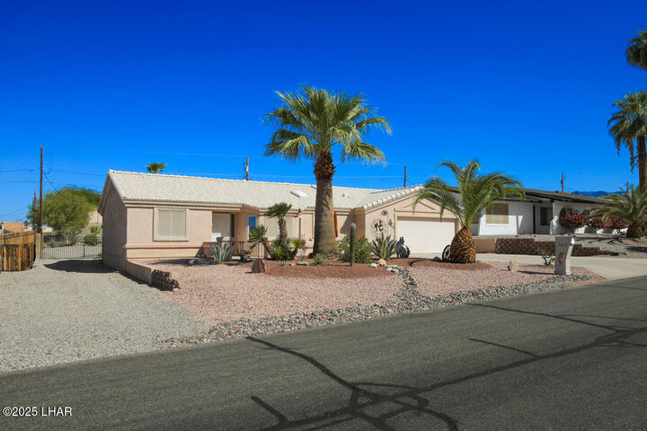 Property Photo: 3055 Marlin Dr AZ 86403