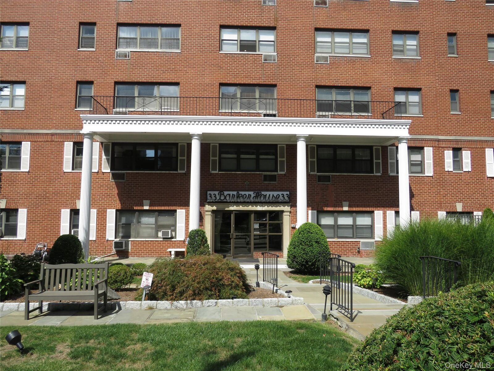 Property Photo:  33 Barker Avenue 5G  NY 10601 