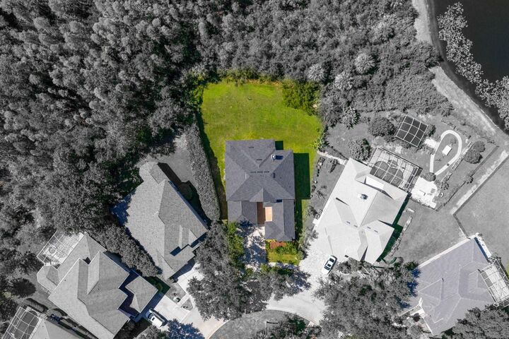 Property Photo: 10103 Evergreen Hill Drive FL 33647