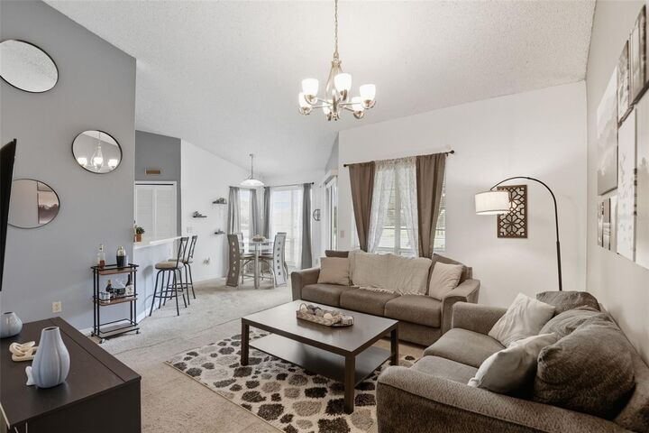 Property Photo:  4684 Pembrook Place I-205  FL 32811 
