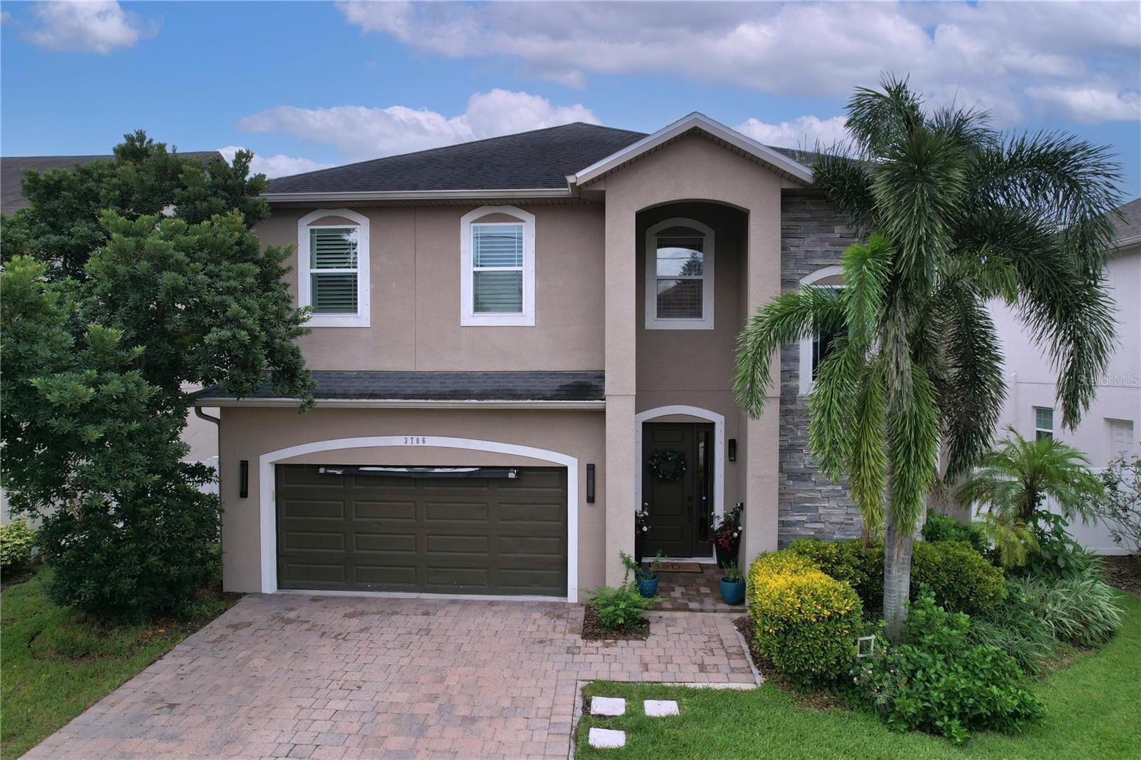 Property Photo: 3706 W Vasconia Street FL 33629