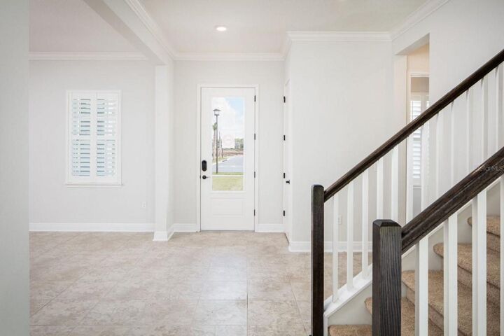 Property Photo:  