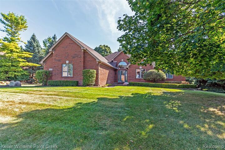 Property Photo: 68400 Copperwood Drive MI 48095 2922
