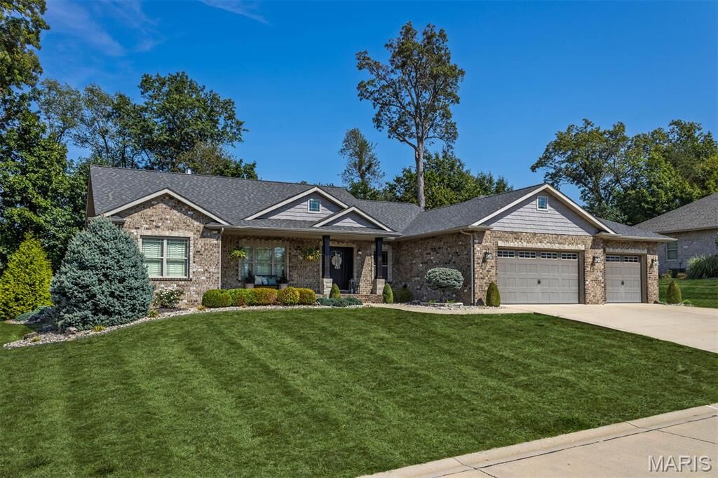 Property Photo:  55 Independence Drive  IL 62249