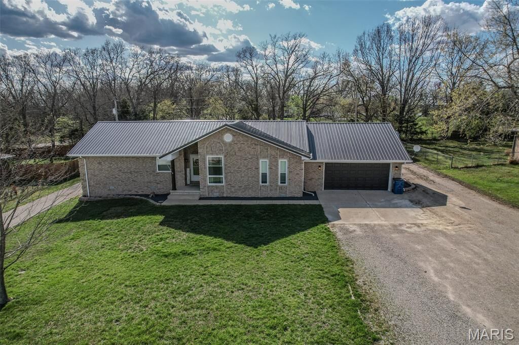 Property Photo:  26045 Orlando  MO 65536 