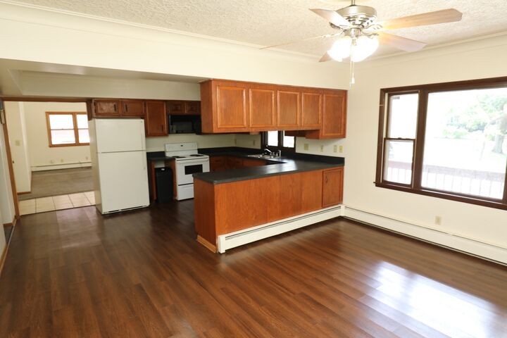 Property Photo: 2 Peale Street IL 60433