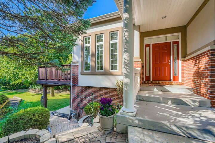 Property Photo:  6441 Blackhawk Trail  IL 60525 