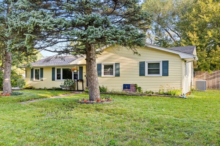 Property Photo: 3303 Willardshire Road IL 60431