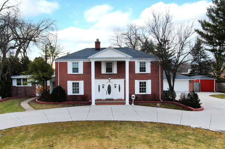 Property Photo: 305 N Reed Street IL 60435