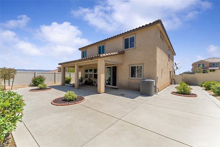 Property Photo:  4073 Tamarind Ridge  CA 92530 