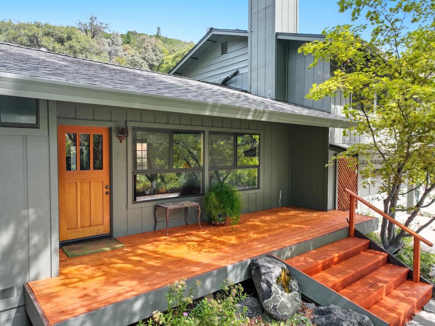 Property Photo: 15214 Manzanita Diggins Drive CA 95959