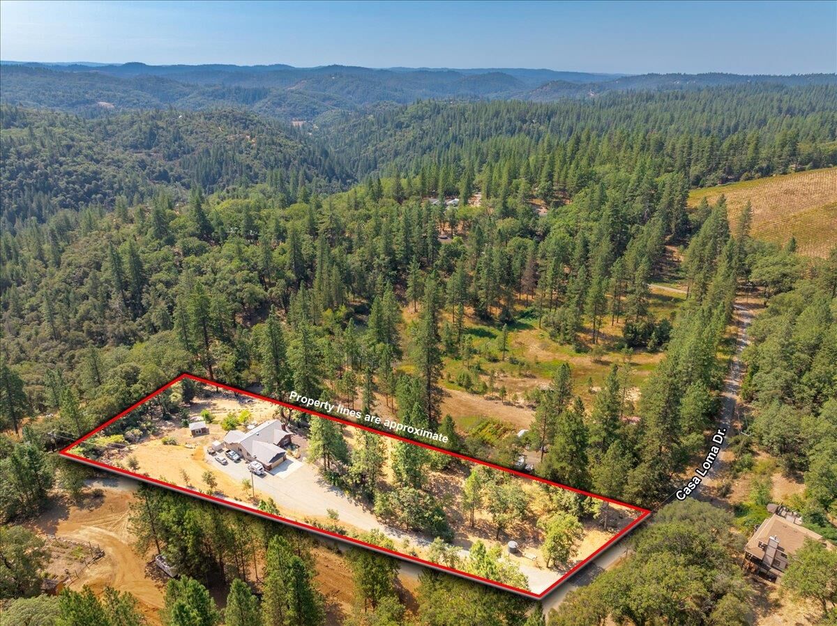 Property Photo: 19665 Casa Loma CA 95945