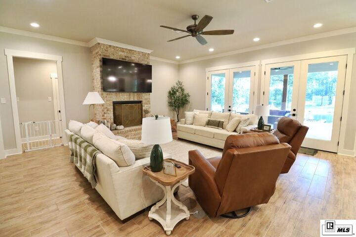 Property Photo: 830 Ole Highway 15 LA 71291