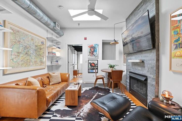 Property Photo:  717 Adams Street 4R  NJ 07030 