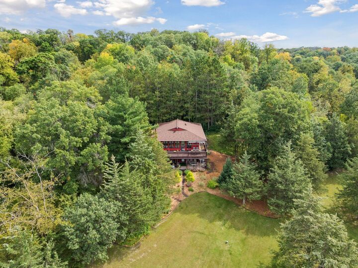 Property Photo:  149 E Quarry Road  WI 54022 