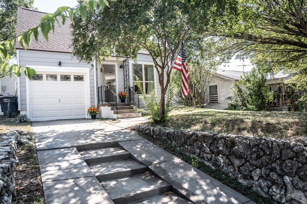 Property Photo:  1864 Highland Avenue  TX 76164 