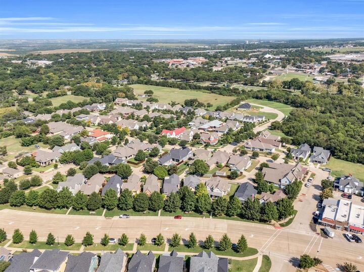 Property Photo: 401 George Hopper Road TX 76065