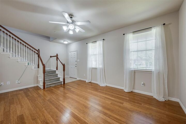 Property Photo:  2216 Carlisle Street  TX 76021 