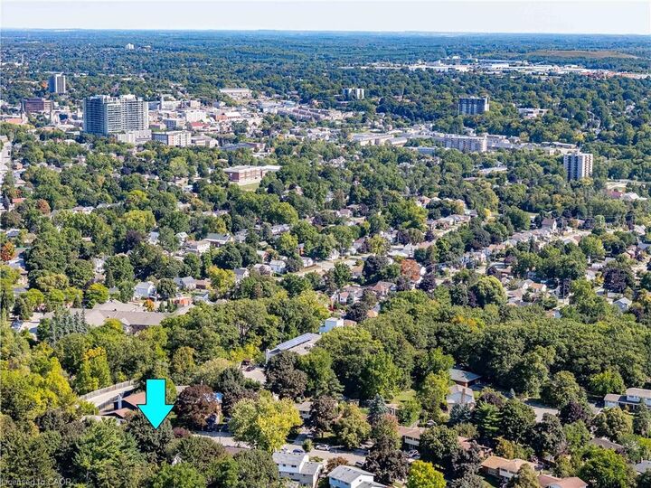 20 Crestwood Drive  Cambridge ON N1S 3N9 photo