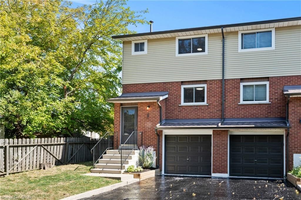 Property Photo:  924 Mohawk Road W F  ON L9C 6Z3 