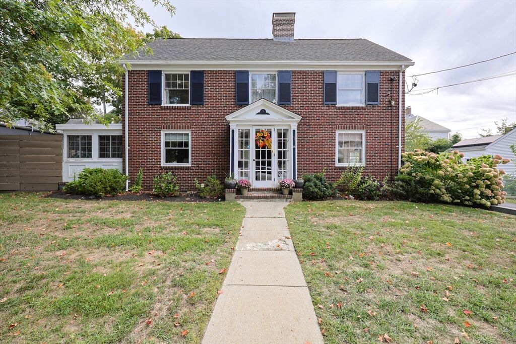 Property Photo:  25 Brewster Rd  MA 01702 