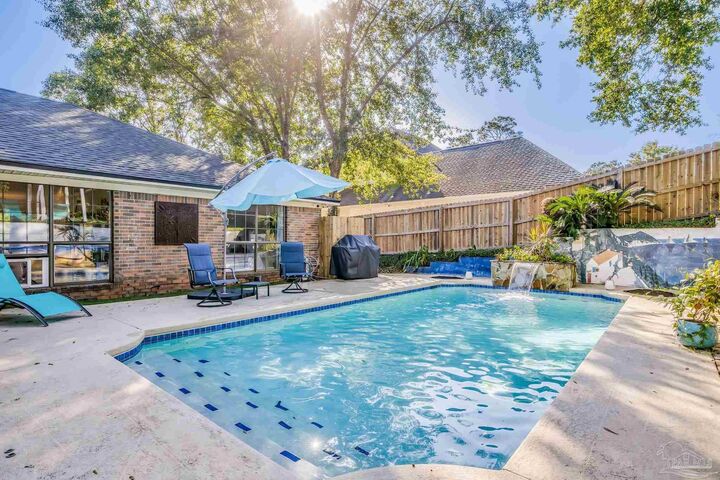1630 Spalding Cir  Pensacola FL 32514 photo