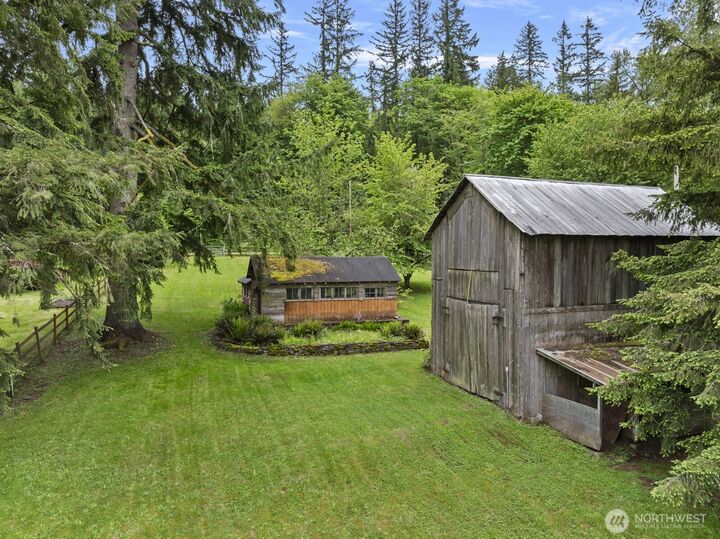 Property Photo:  30911 SE 43rd Court  WA 98024 