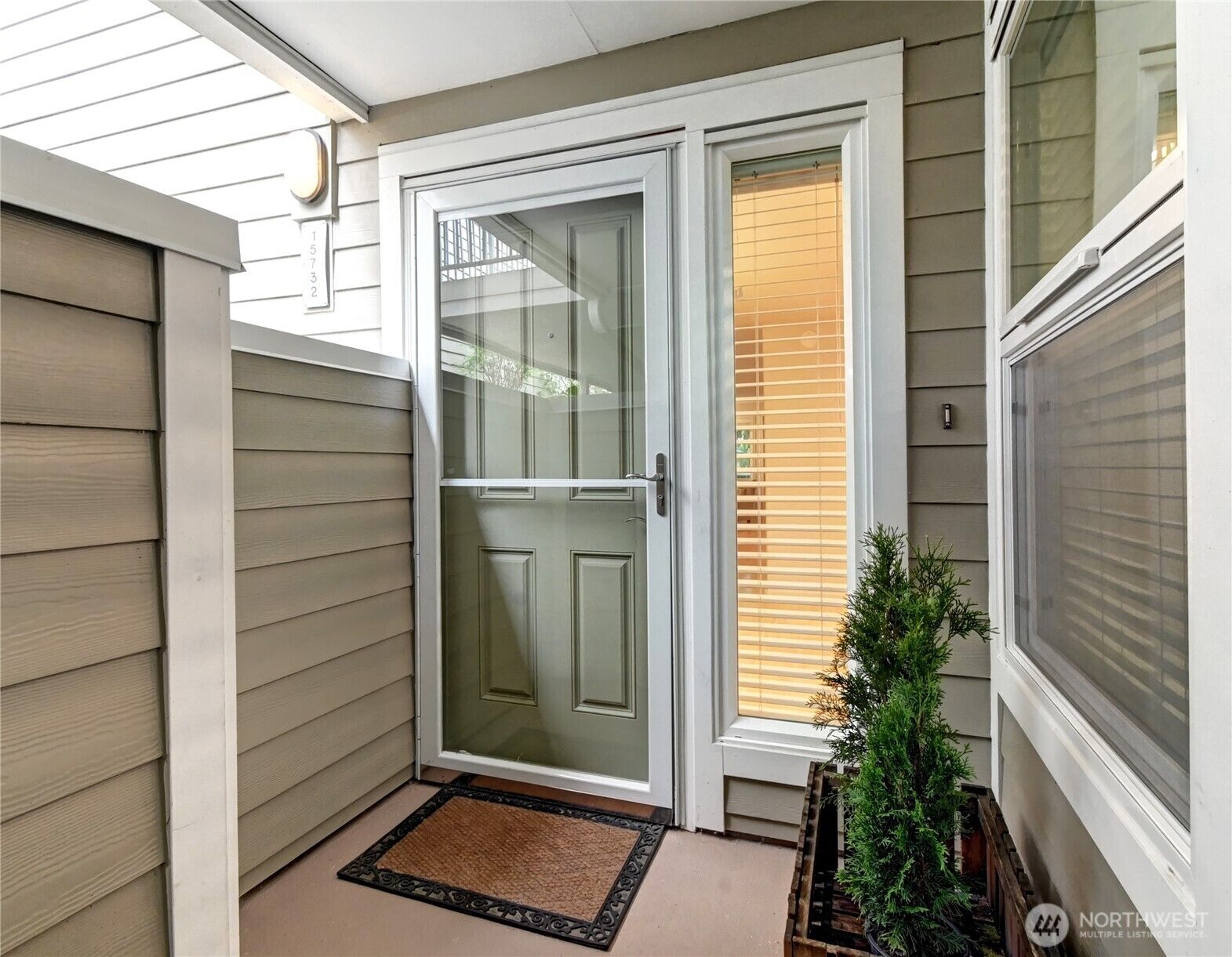 Property Photo:  15732 NE 70th Court  WA 98052 