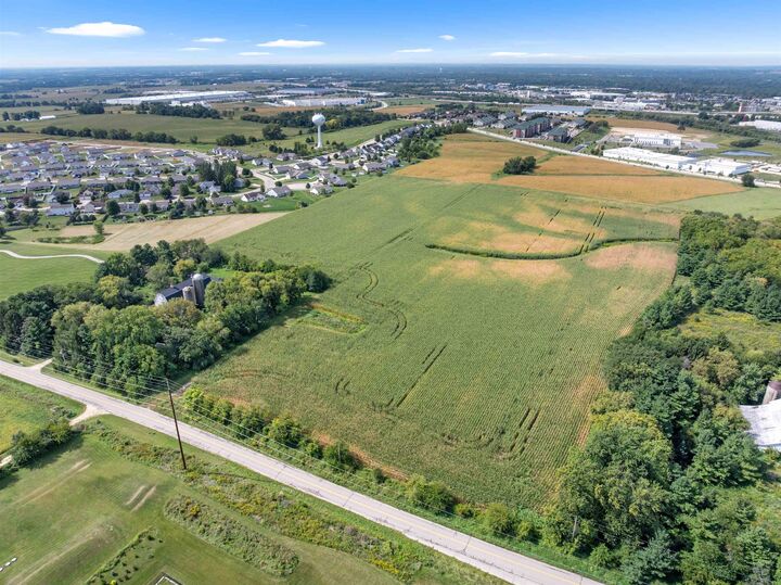 Property Photo:  1610 Town Hall Road  WI 53511 