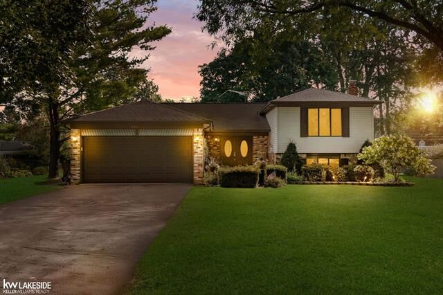 Property Photo:  53266 Garland Drive  MI 48316