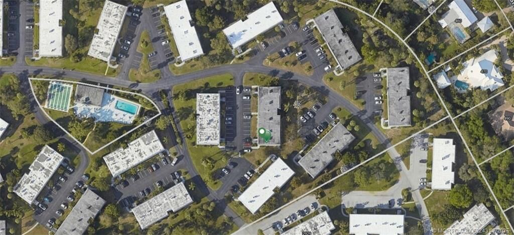 Property Photo:  2929 SE Ocean Boulevard 140-6  FL 34996 