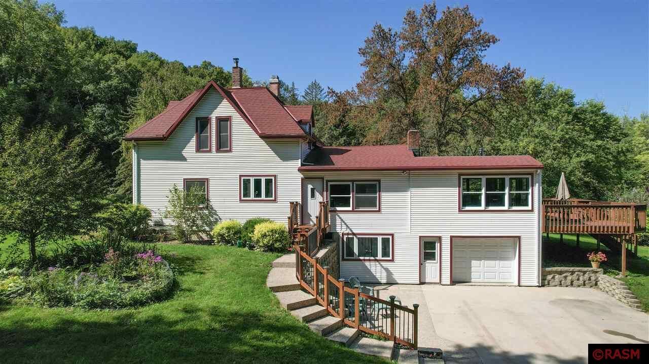 Property Photo: 18004 Kc Road MN 56073