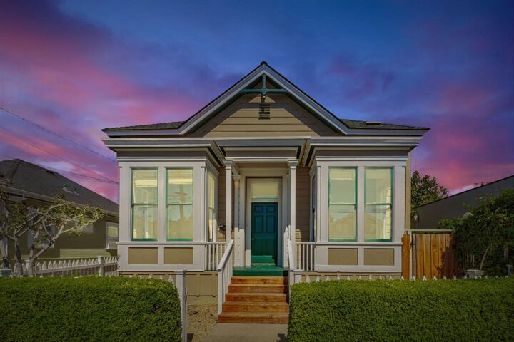 120 Maple Street  Santa Cruz CA 95060 photo