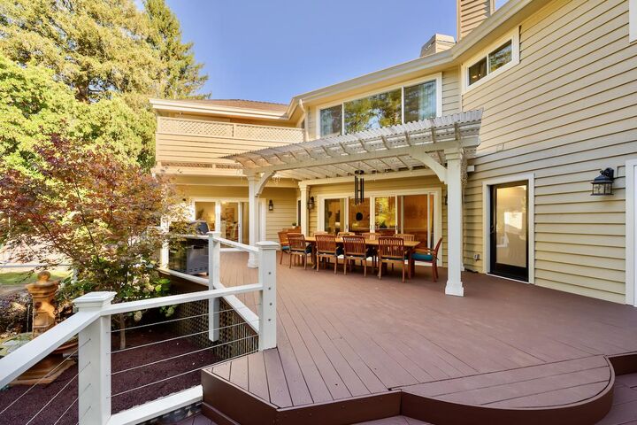 Property Photo:  4 Sterling Lane  CA 95066 
