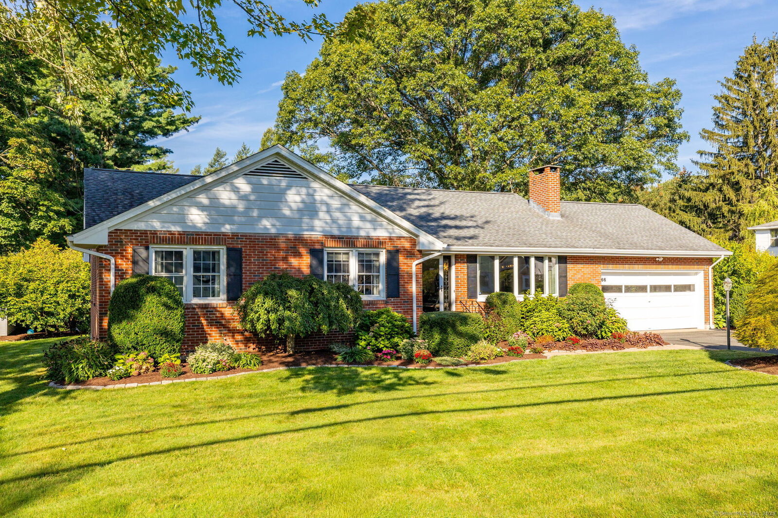 Property Photo:  166 McKee Street  CT 06040 