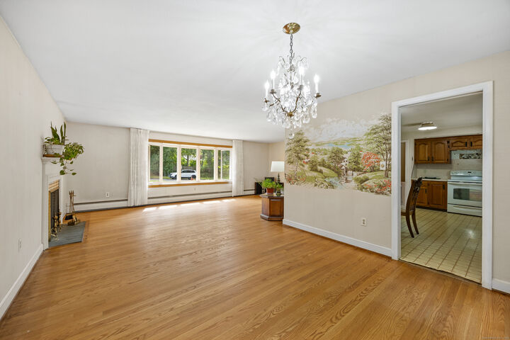 Property Photo:  20 Dogwood Drive  CT 06052 