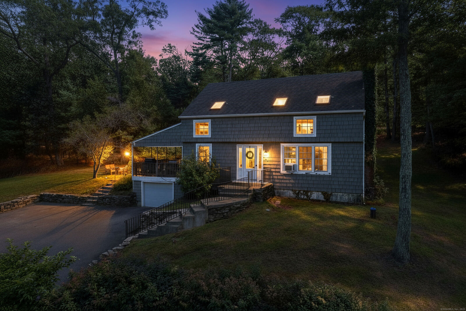 Property Photo:  678 Squaw Rock Road  CT 06354 