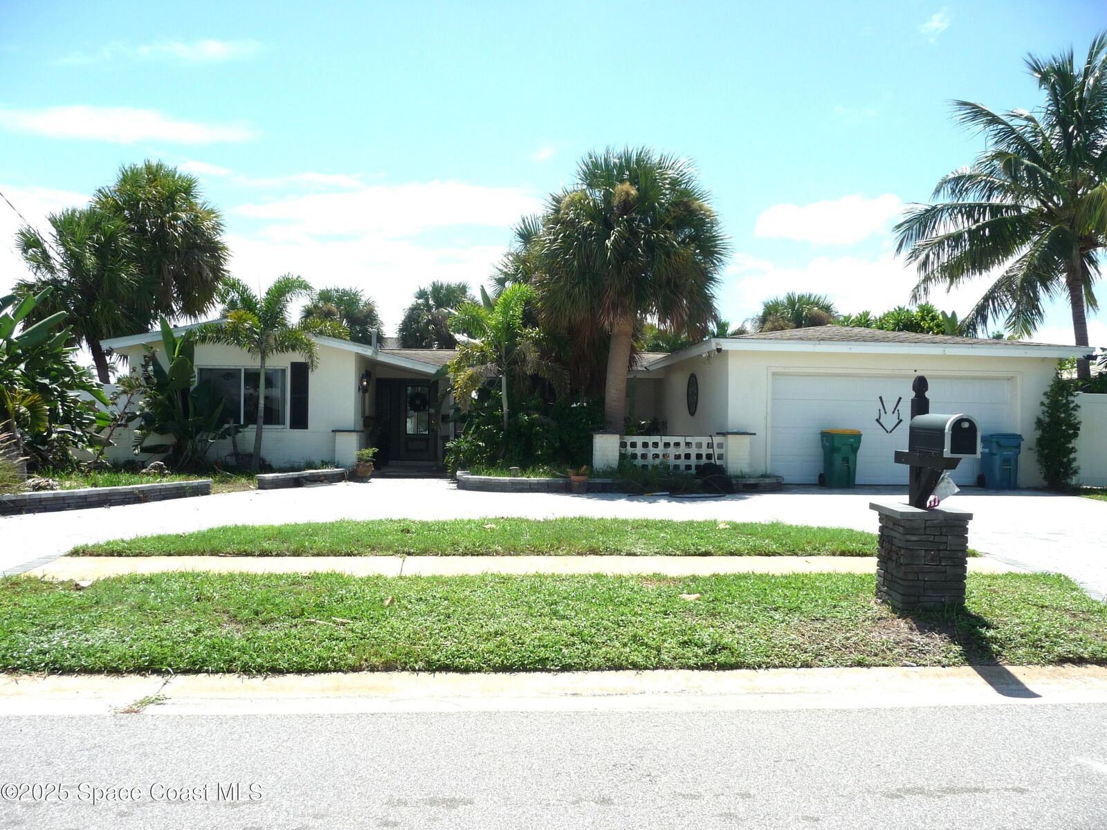 Property Photo:  428 Penguin Drive  FL 32937 