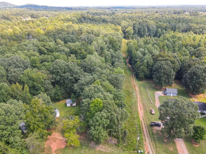 Property Photo:  301 Gardner Rd  SC 29341 