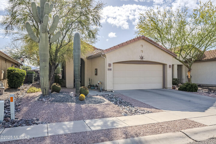 9326 N Desert Mist Lane  Tucson AZ 85743 photo