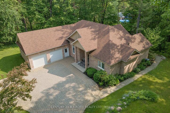 Property Photo:  3925 Algoma Avenue  ON L9S 2M4 