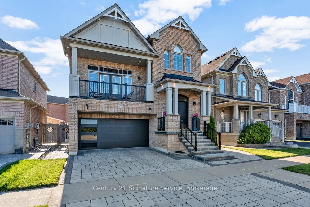 Property Photo:  68 Greendale Avenue  ON L4A 0S2 