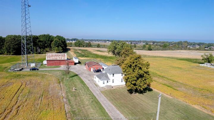 Photo de la propriété: 216 County Rd 22 ON N8L 0V1