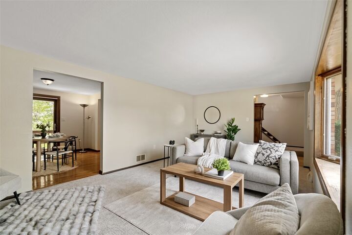 Property Photo: 16 Sterling Dr PA 15108