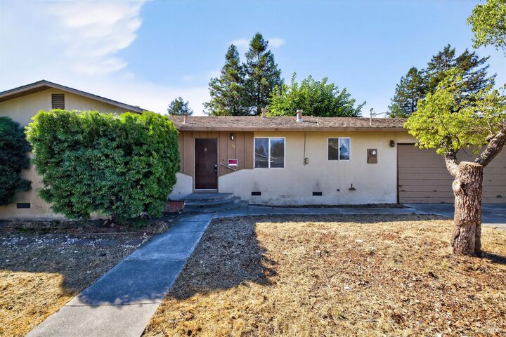 Property Photo:  192 Winston Drive  CA 95407 