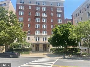 Property Photo:  1954 Columbia Road NW 508  DC 20009 