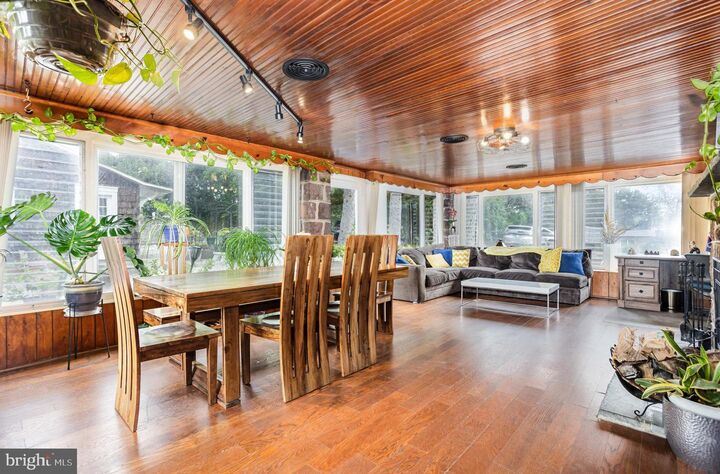 Property Photo:  1370 Conewago Creek Road  PA 17345 