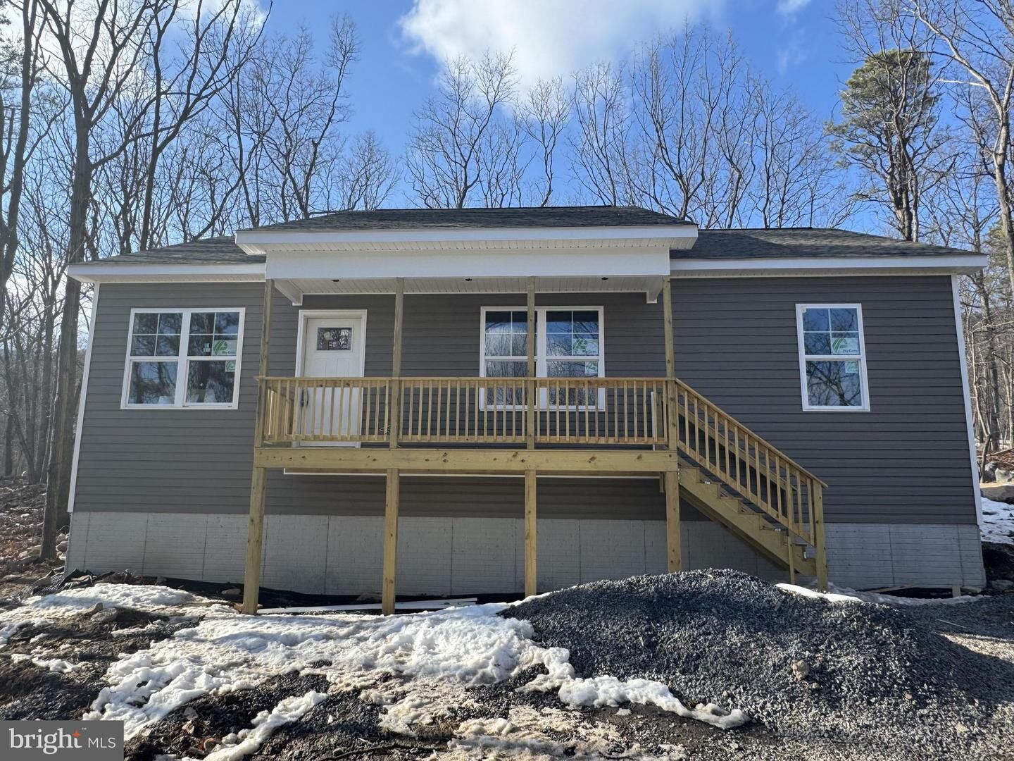 Property Photo:  511 Grouse Drive  VA 22602 